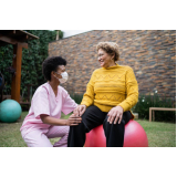 clínica de fisioterapia domiciliar para idosos com debilidade física Recanto das Emas