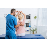 clínica especializada em quiropraxia para dor nas costas SETOR MILITAR URBANO